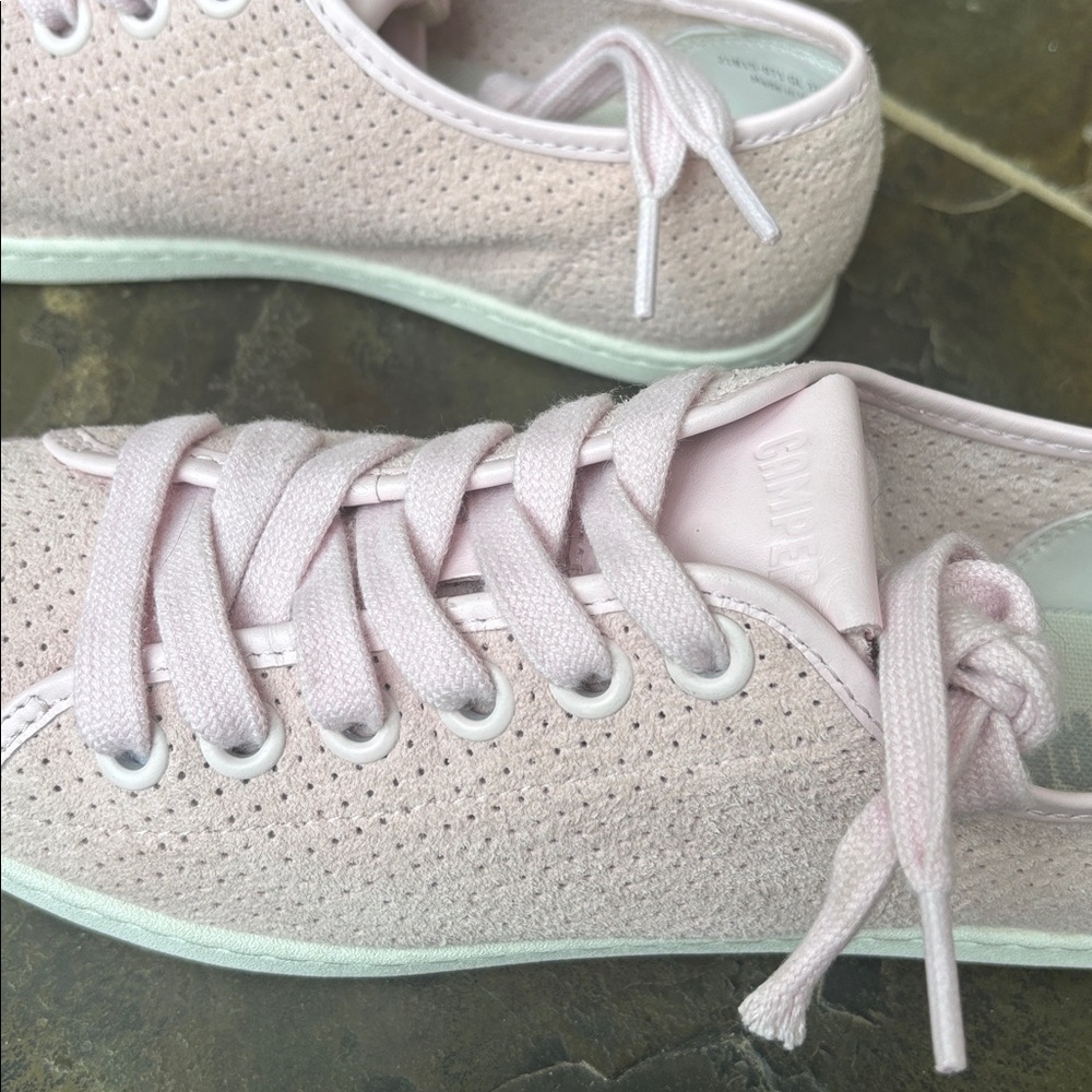 Camper Uno Perforated Sneaker - Picture 13 of 13